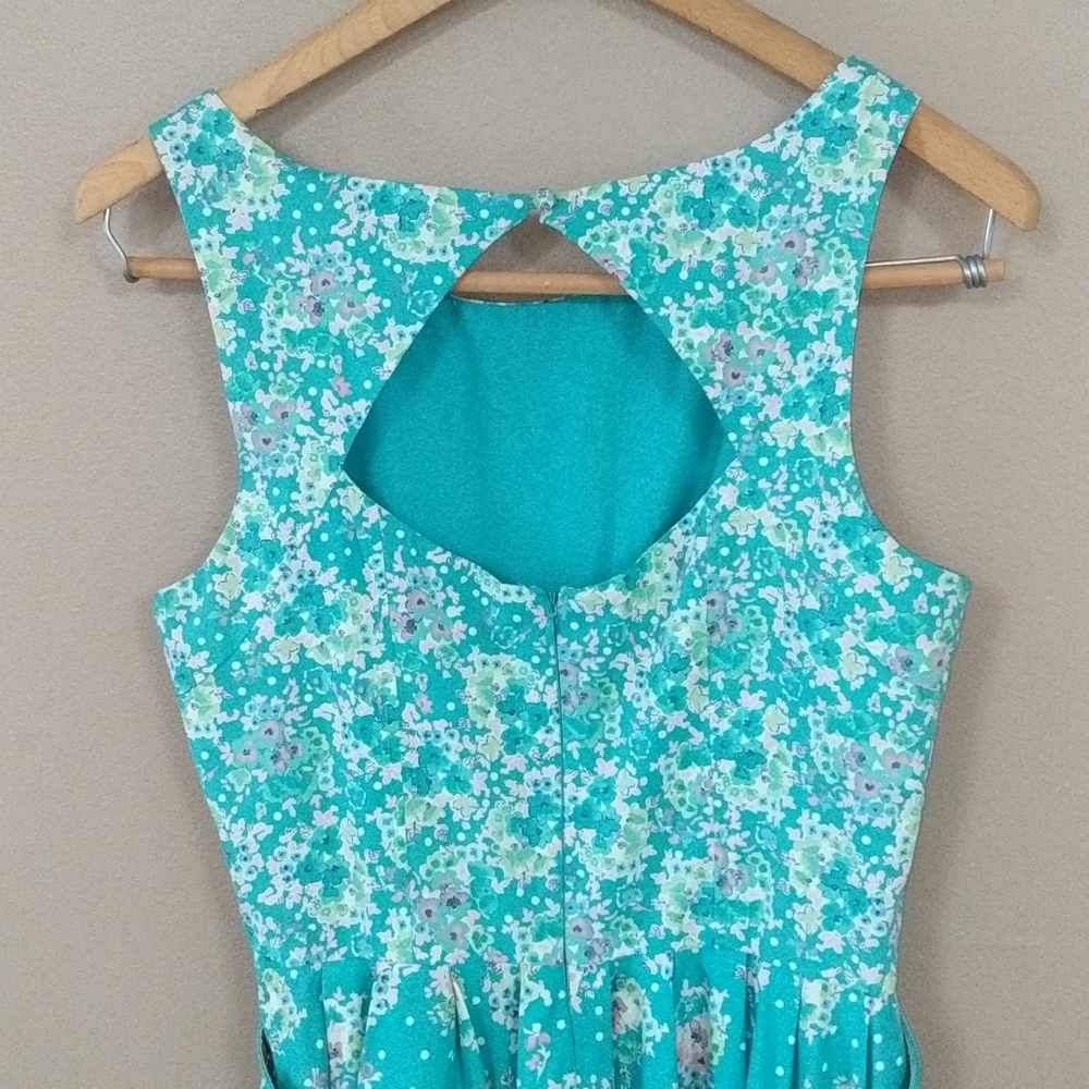 LC Lauren Conrad Floral Fit and Flare Dress - Picture 7 of 10